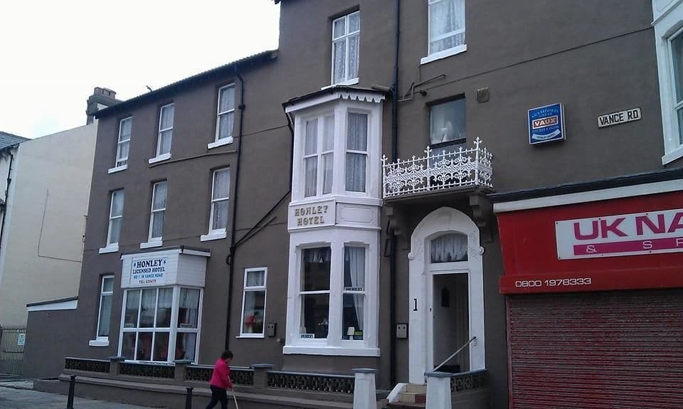 The Honley Hotel Блекпул Екстериор снимка